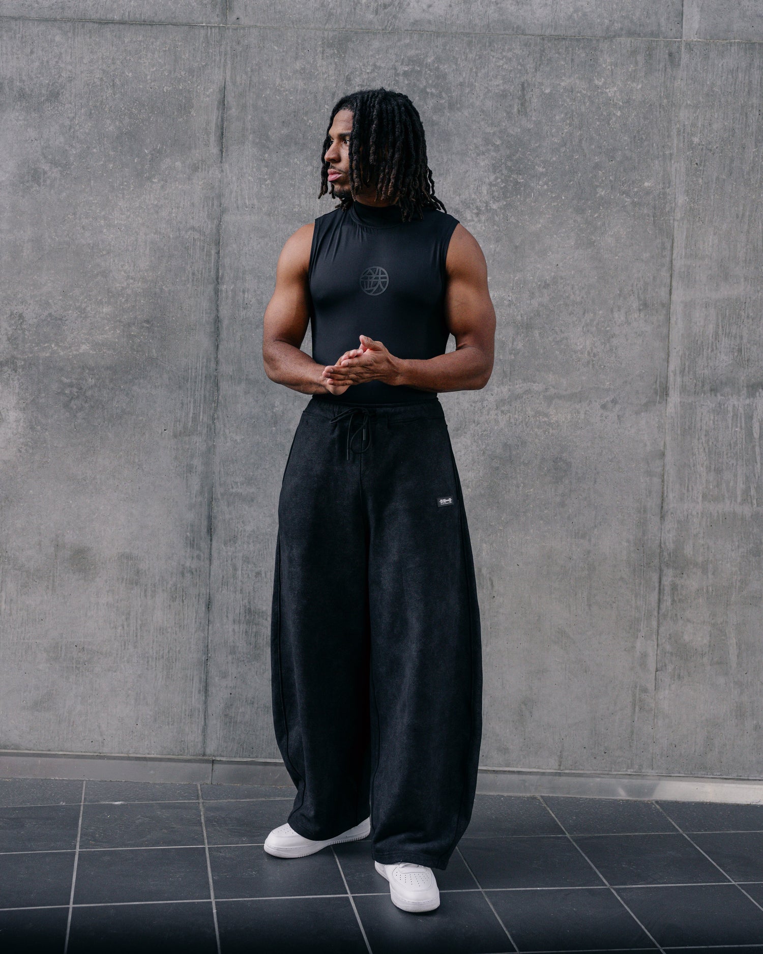Are Uncuffed Sweatpants Better for Heavy Lifting?