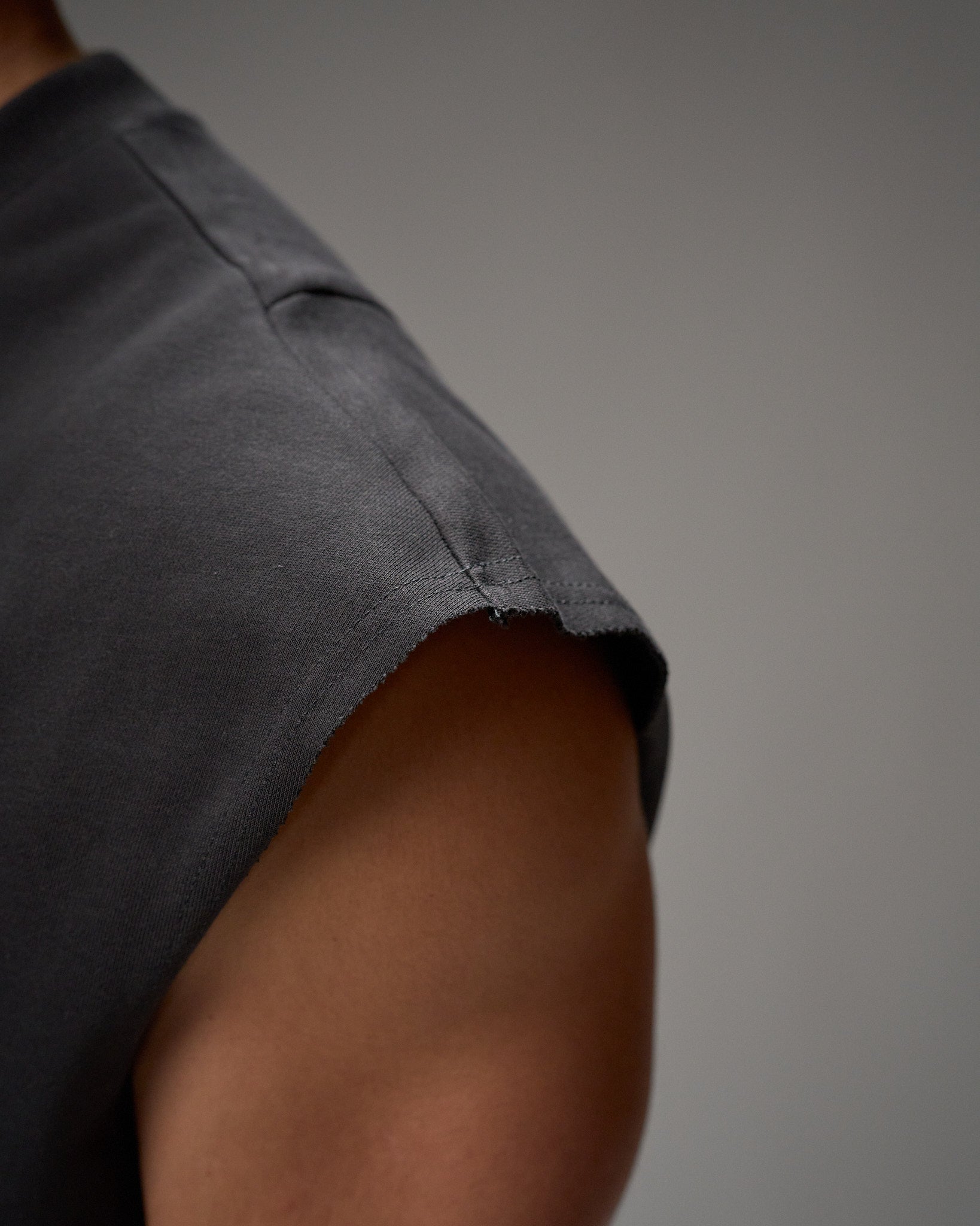 ETERNAL Cutoff Tanktop