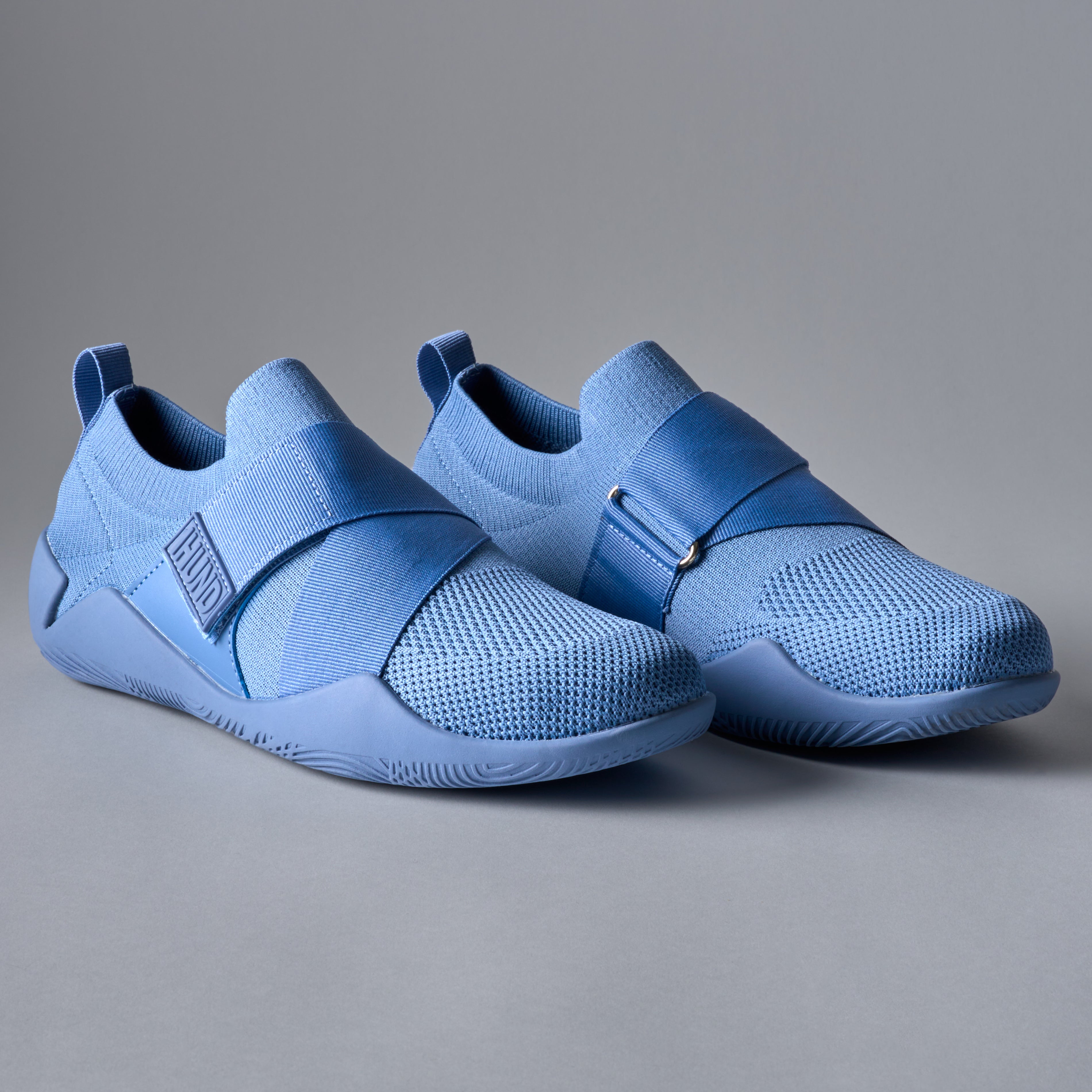 1HUND Trainer Pro zero-drop training shoe in blue