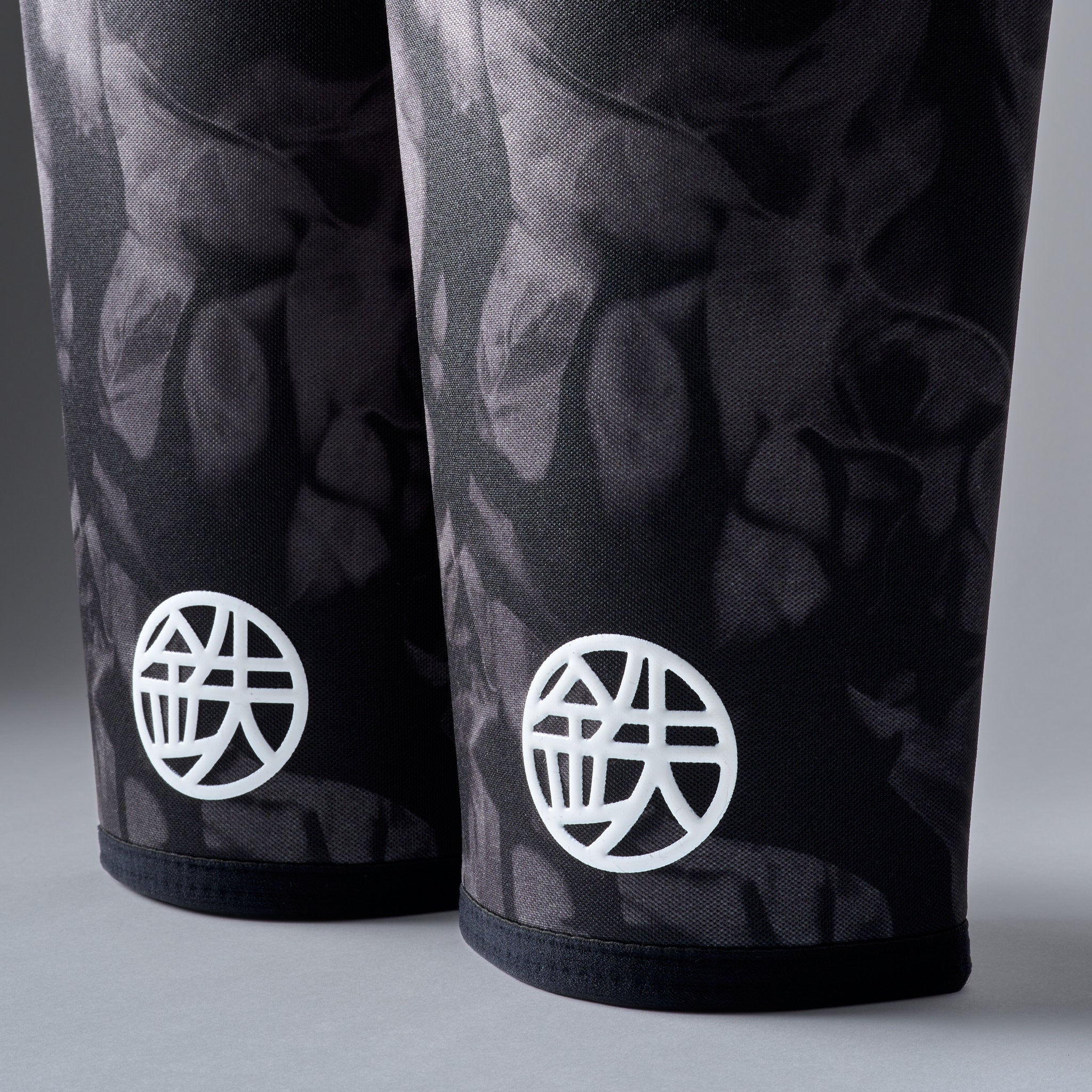 ETERNAL Knee Sleeves
